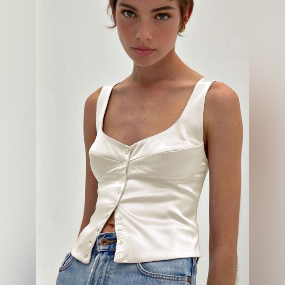 Commense Casual Button-Front Strappy Top - Picture 2 of 4